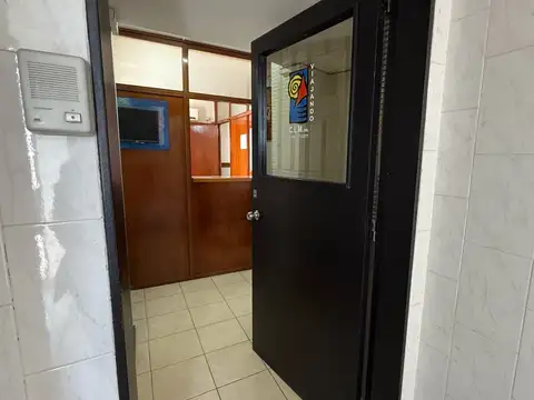 Oficina en venta galeria "La Favorita" - Centro, Rosario.