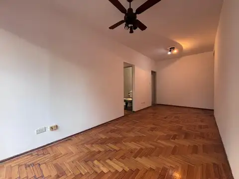 Departamento en Alquiler en Caballito, $ 550.000