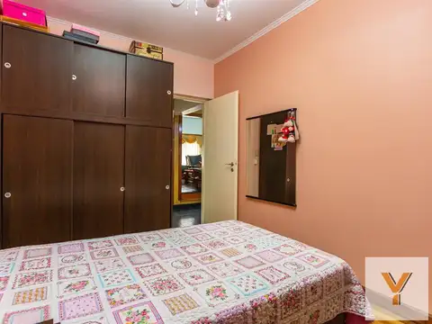 Casa en venta - 3 Dormitorios 4 Baños - Almirante Brown