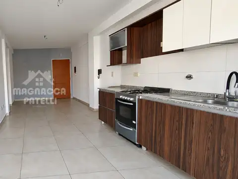 Departamento en Alquiler en Monte Castro, $ 900.000