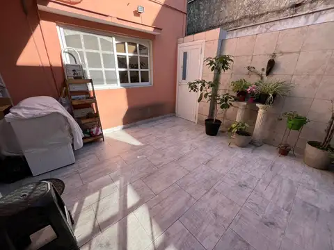 Depto Tipo Casa en Venta de 4 ambientes