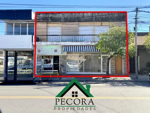 APTA CREDITO - Casa con Locales - Av. Tapia de cruz 1075 - Centro Belen de Escobar