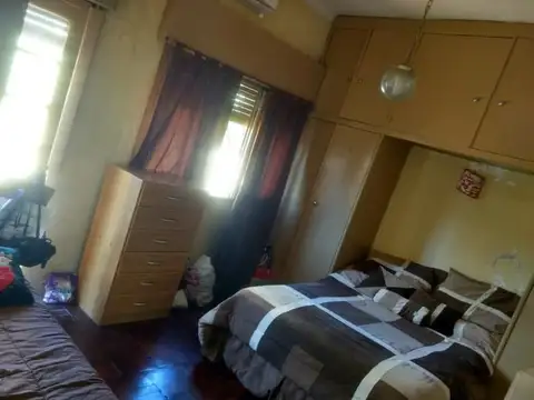 Depto Tipo Casa en Venta en Castelar, USD 60.000