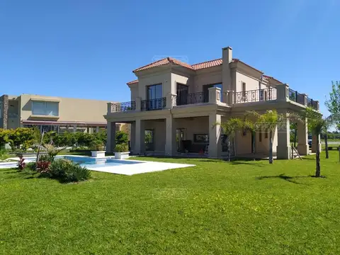 Casa en Alquiler A Estrenar
