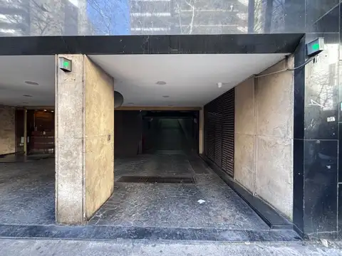 Avenida Santa Fe 3500, Piso 1