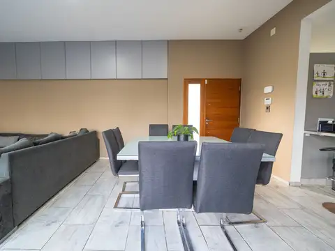 Casa en Venta en La Carolina, USD 179.000
