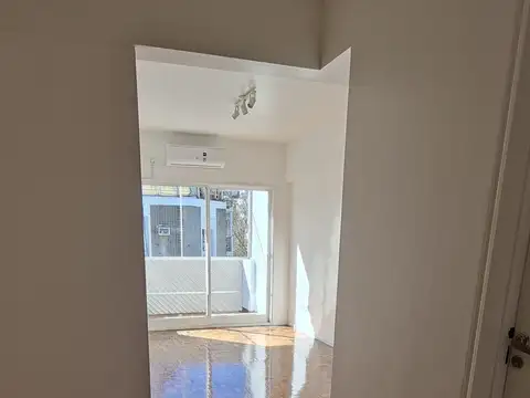 Departamento en Alquiler en Almagro, $ 810.000