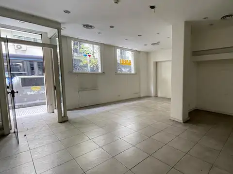 Oficina o local en venta en Recoleta. A una cuadra del Recoleta Urban Mall