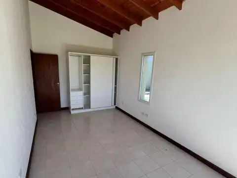 Casa en Venta en General Madariaga, USD 50.000