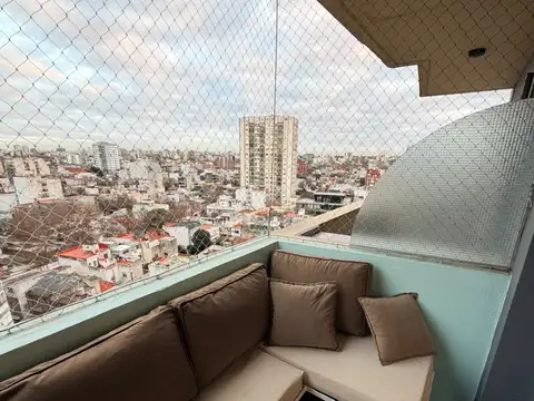 Hermoso 2 Ambientes al Frente con Cochera en Saavedra – Vista al Boulevard