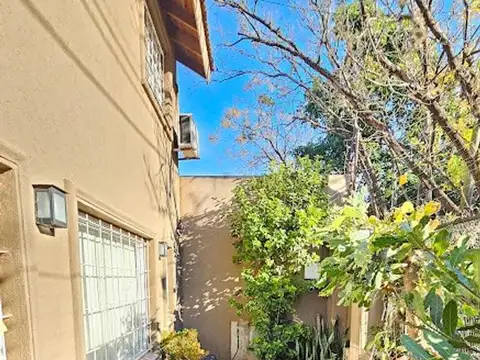 Casa en Venta en Castelar Sur, USD 175.000