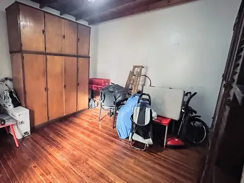 Depto Tipo Casa en Venta 60 años