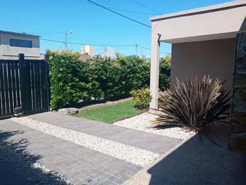 Casa en Venta en Villa Elisa