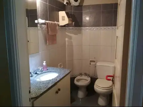 FLORIDA 1000, Piso 1