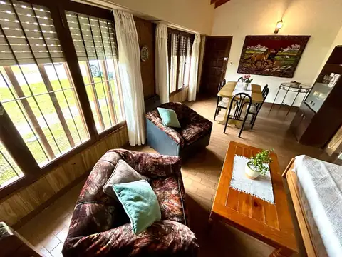 VENTA CASA 4 AMB CON COCHERA PARQUE