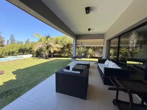 Casa en Alquiler de 5 dormitorios