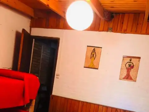 Casa 3 ambientes con 1 baño