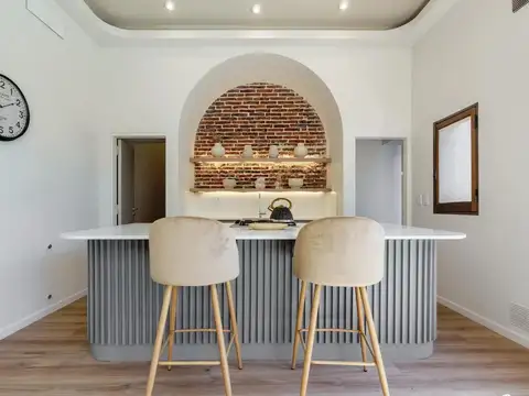 Casa 5 ambientes con 3 baños