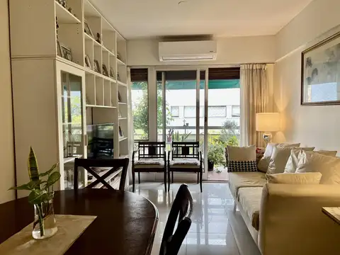 Departamento de 3 ambientes al frente en Palermo Chico