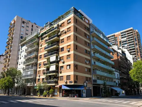 Departamento de 3 ambientes al frente en Palermo Chico con 2 baños