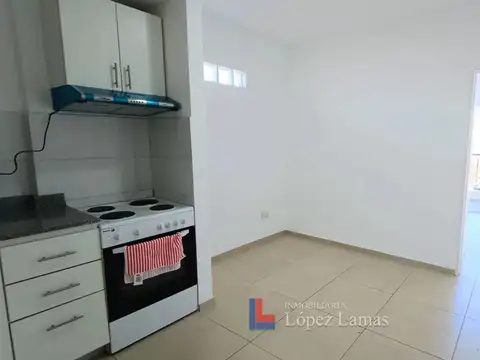 Departamento en Alquiler en Santos Lugares, $ 600.000