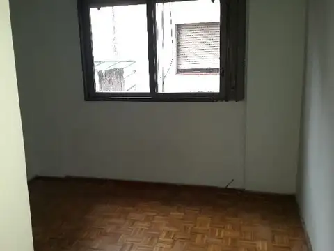 DOS AMBIENTE INTERNOS LUMINOSOS CON LAVADERO