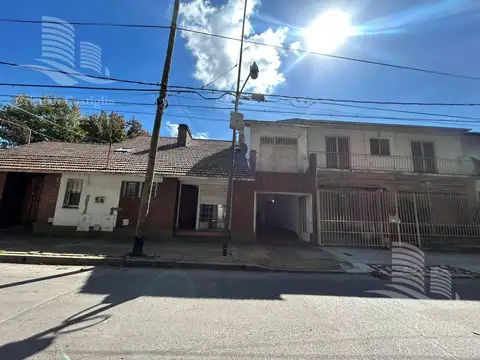 Depto Tipo Casa en Venta de 6 ambientes