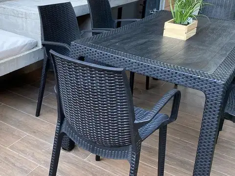 VENTA CASA 5 AMB. OM PUNTA CHICA CON COCHERA