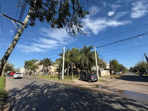 LOCAL EN ALQUILER EN PILAR - TERRENO