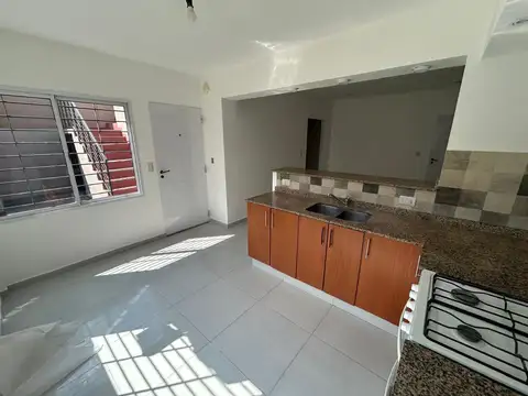 Casa en Venta en Carapachay, USD 215.000