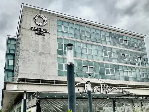 Oficina en Alquiler Officia Pilar con cochera