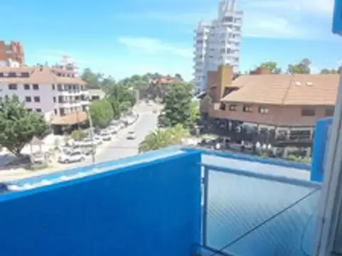 Alquiler Departamento Pinamar 3 Ambientes De Las Artes Al 20