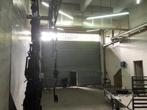 Galpon en Venta 8  mts Frente