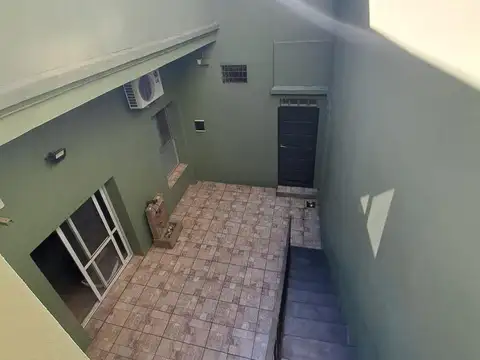 Depto Tipo Casa 2 ambientes con 1 baño