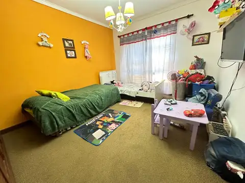 Casa en Venta en Ezpeleta Este, USD 160.000