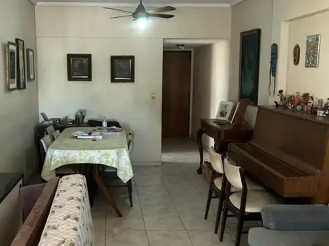 Departamento 4 ambientes con 2 baños