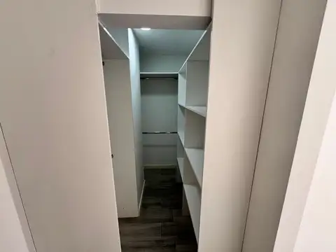 Alquiler 3 ambientes en Barracas, Muy luminoso, con Parrilla, Piscina, y Gimnasio.