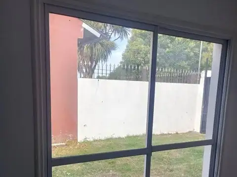 CASA A ESTENAR TRES AMBIENTES.