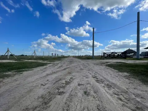 Terreno en Venta 20  mts Fondo