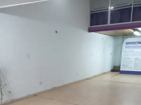 Local en Alquiler en Avellaneda, $ 1.300.000