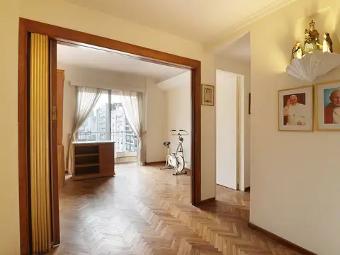 Departamento 4 ambientes con 2 baños