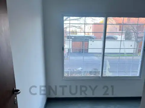 PH TOTALMENTE RECICLADO EN VENTA, EN CALLE MARQUEZ, ALTO DORREGO