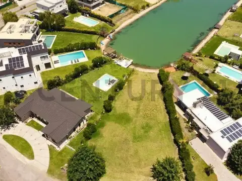 Terreno en Venta en Parque Industrial Pte. Perón, USD 70.000