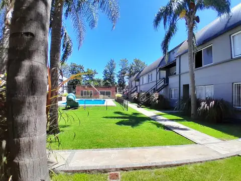 Oportunidad. Dúplex en venta de 2 dormitorios c/ cochera en Pilar