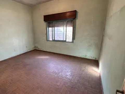Depto Tipo Casa en Venta 49 años