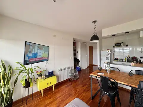 Avellaneda bis al 600
