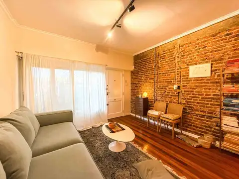 Depto Tipo Casa en Venta en La Lucila Vías / Libertador, USD 210.000