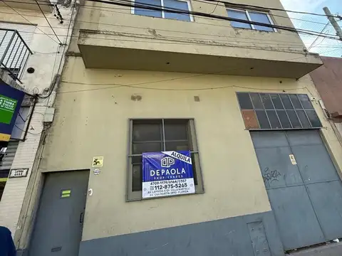 Galpón deposito apto local 450m2 sobre Avenida Laprida en 2 plantas ALQUILER