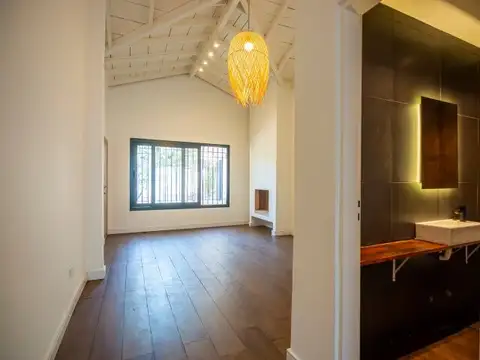 Venta Excelente Casa Reciclada 5 amb c/jardín/parrilla/patio/cochera - Florida, Vicente López