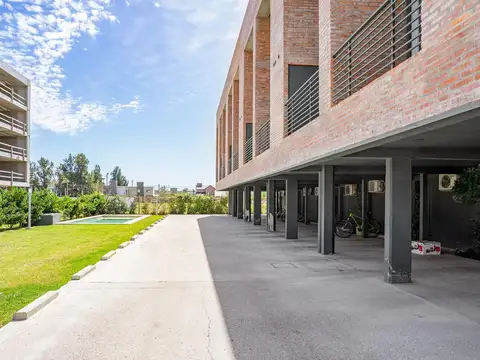 Departamento en Alquiler en Fisherton, $ 850.000